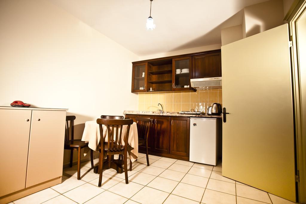 T&G Apartments 马尔马里斯 客房 照片